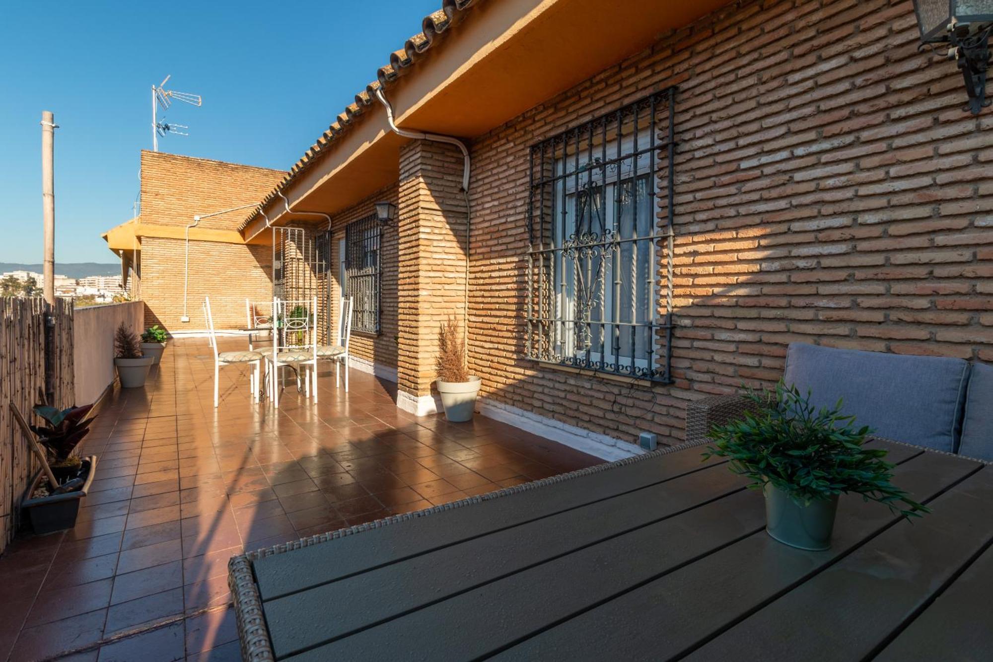 Atico Puente Romano Parking Gratuito Córdoba Buitenkant foto